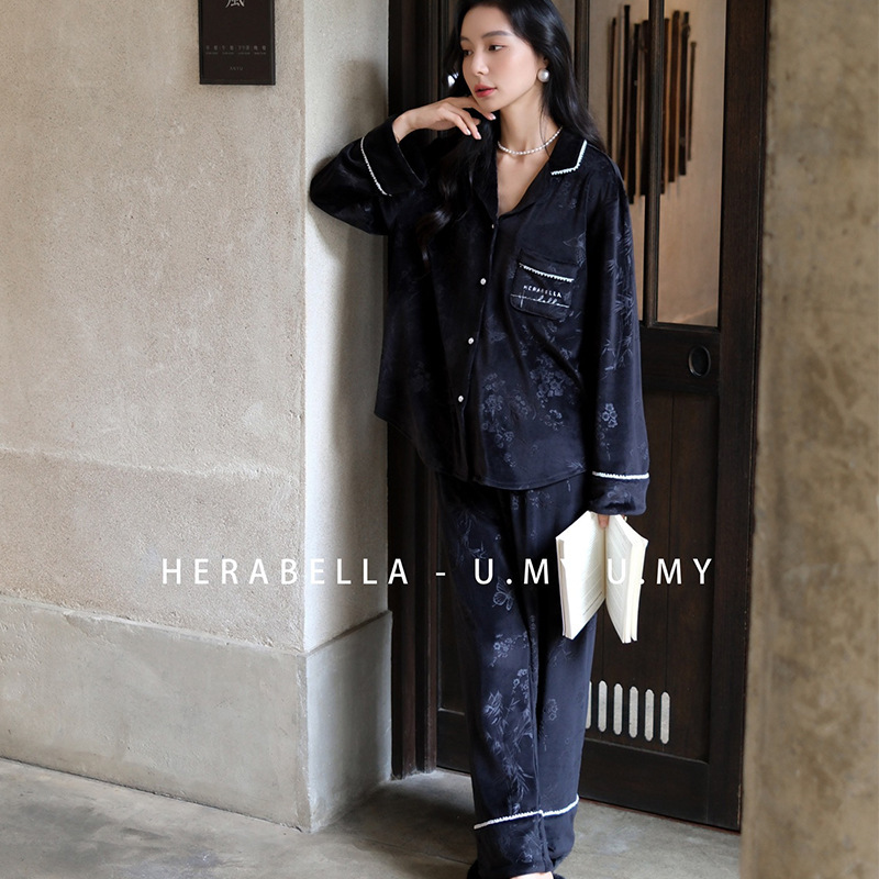 Heralba Winter High-End Light Luxury Pearl Lace Lapel Cardigan Island Velvet Pajamas Thickened Warm Home Clothes Heralba Winter High-End Light Luxury Pearl Lace Lapel Cardigan Island Velvet Pajamas Thickened Warm Home Clothes