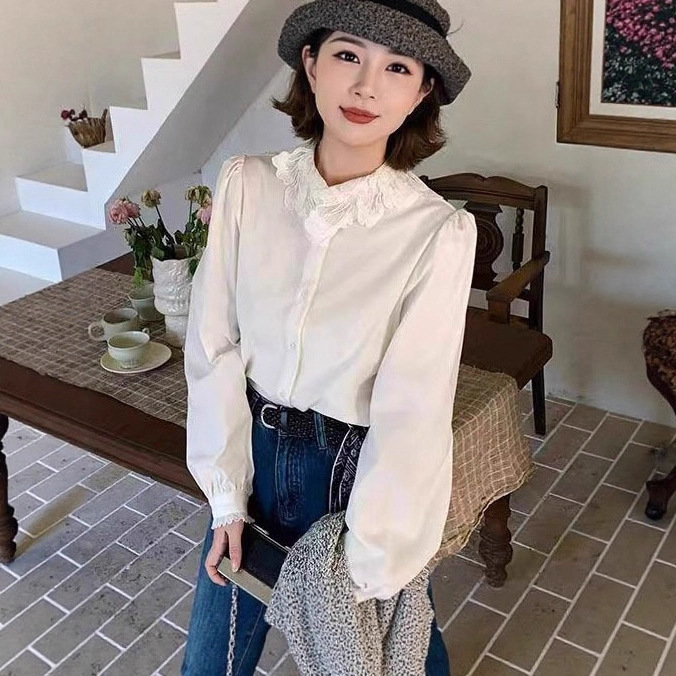 法式白色长袖棉麻花边衬衫女秋装2025年秋季新款女士衬衣洋气上衣