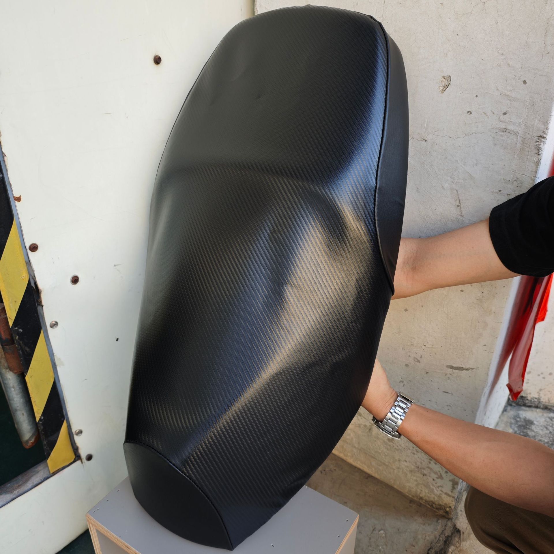 Suitable for Haojue Yu Zuan 125T10C Motorcycle Seat Cushion Cover Waterproof, Heat-Insulating and Sun-Proof Leather Seat Cushion Cover Without Nails