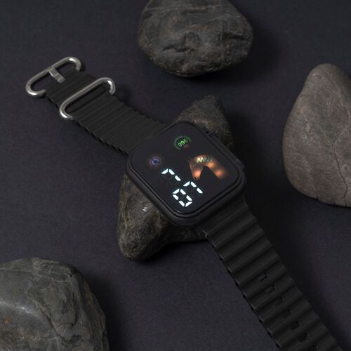 Multifunctional watch with unicorn silicone and electronic design, simple and elegant, suitable for middle school girls, sports watch with water resistance