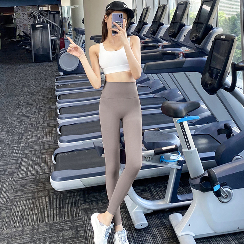 문 바위 색상