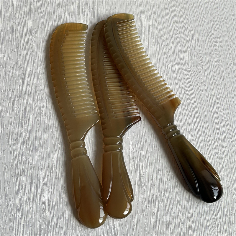 Natural Horn Comb 18cm Round Handle Massage Comb for Hair and Scalp Care quality and texture