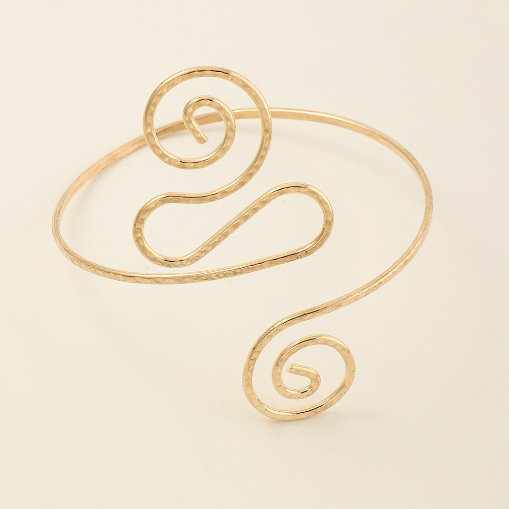 24g Weight Alloy Pendant Material No Inlaid Inlay Material arm bracelet Classification Alloy Chain Material Anniversary, Business, Travel Occasion Alloy Material Geometric Pattern All Seasons Season Women'S Gender Fashion Style Fashion Hollow Geometric Pattern Butterfly Leaf Alloy Bracelet 15
