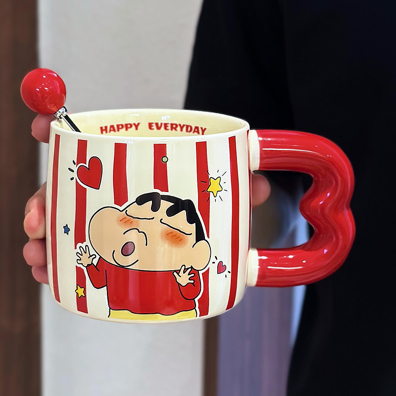 クレヨンしんちゃん マグカップ セラミック 蓋付き オフィス 朝食 ホーム 特別に美しいカップル ドリンクカップ 女の子用|undefined