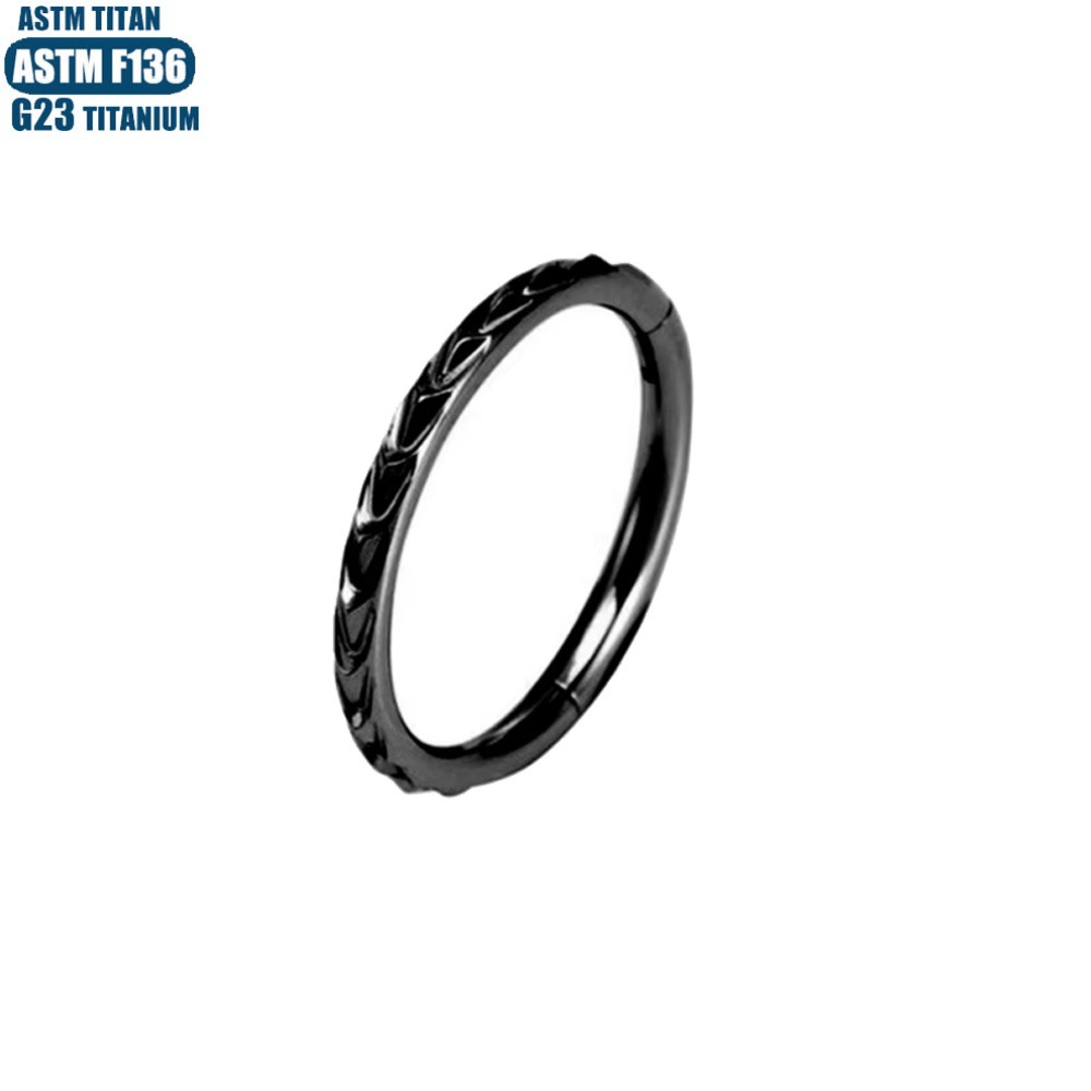 Pointed titanium steel lip stud product view