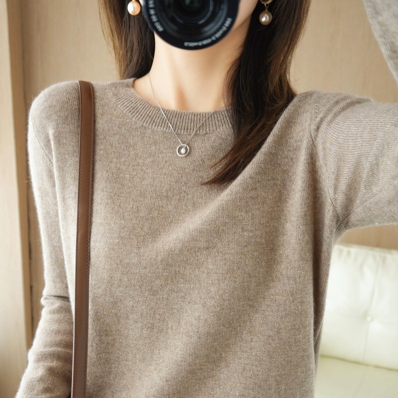 Autumn and Winter Pullover Knitwear Women's Round Neck Loose Knitwear Pure Color Long-Sleeved Large Size Bottoming Shirt Versatile Short Thin Top