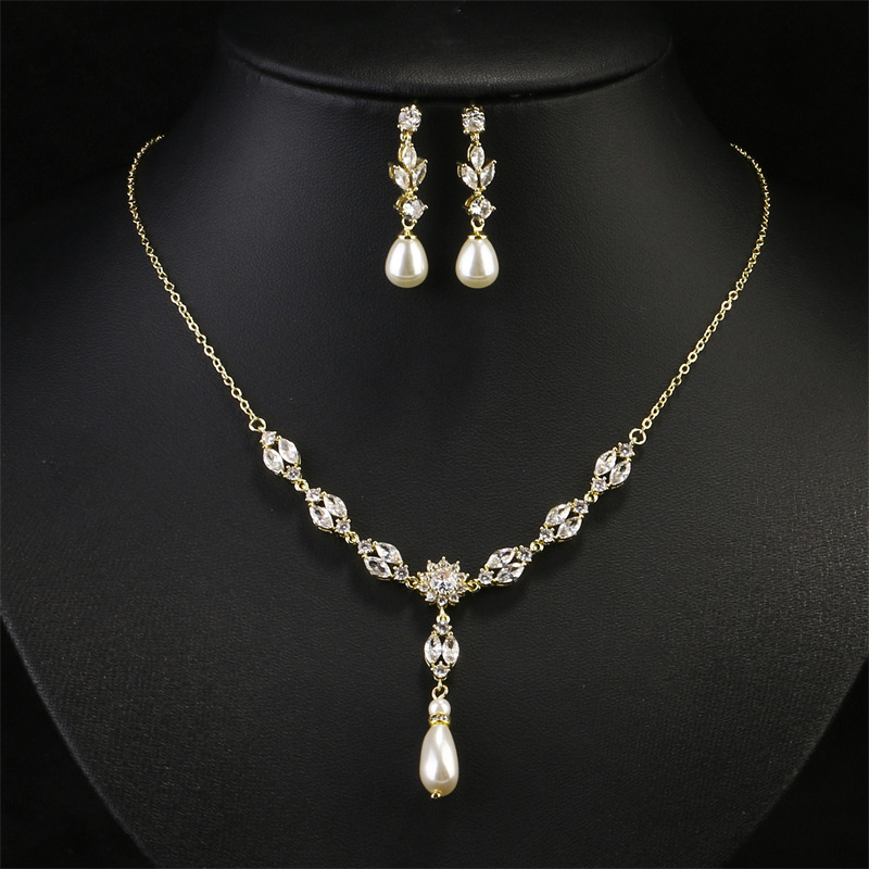 Collier et boucles d'oreilles en perles en forme de goutte d'eau, parure de bijoux deux pièces pour femme, accessoires de mariage haut de gamme._voghion.com