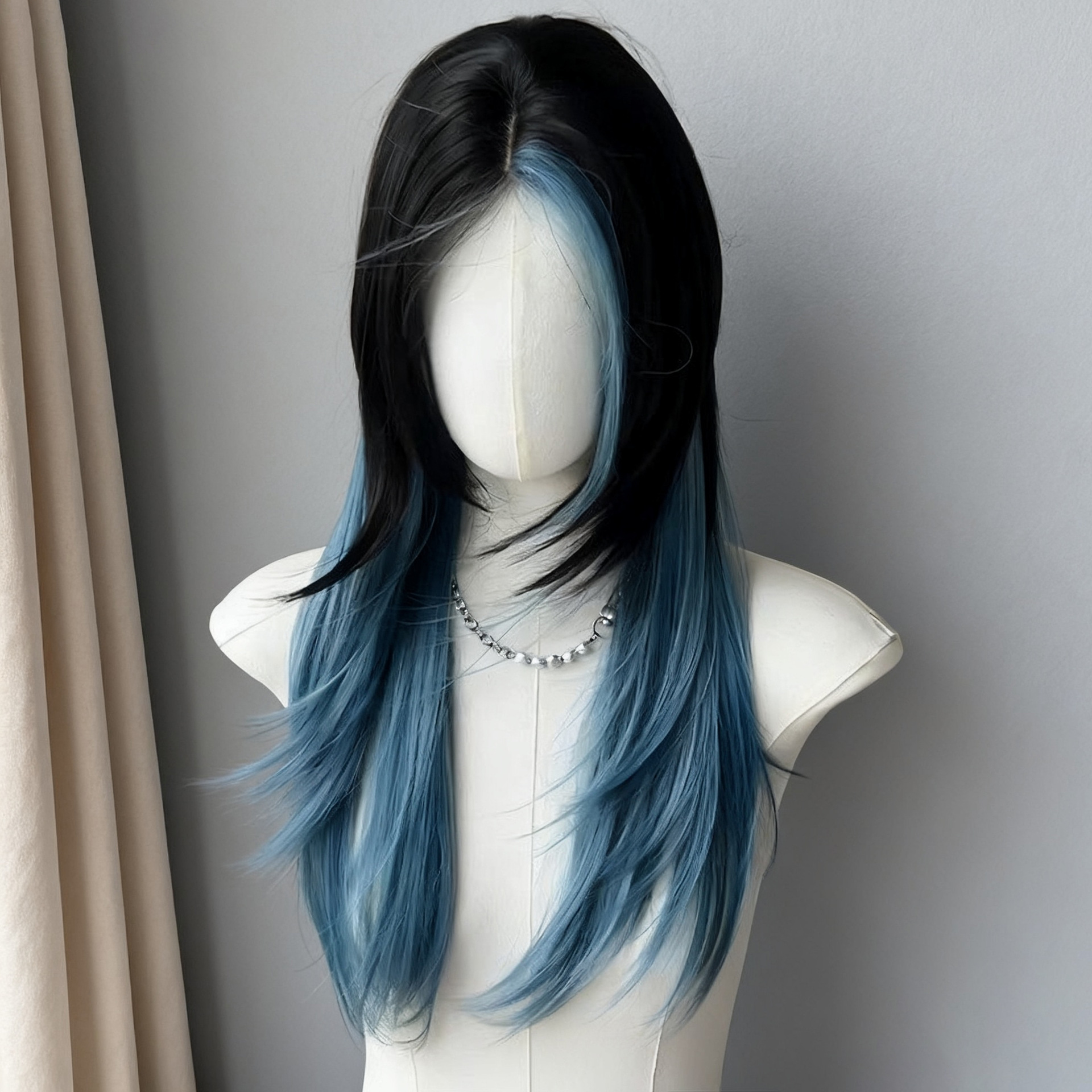60cm long straight hair [blue and black highlights]
