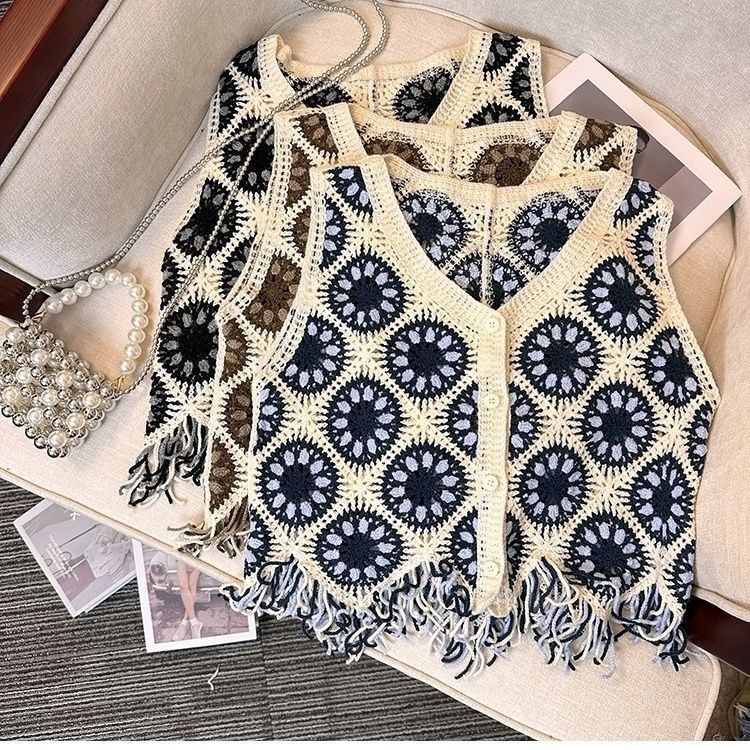Bohemian Tassel Plaid Fashion Versatile Design Short Knitted V-Neck Sleeveless Vest Retro Outerwear Wholesale