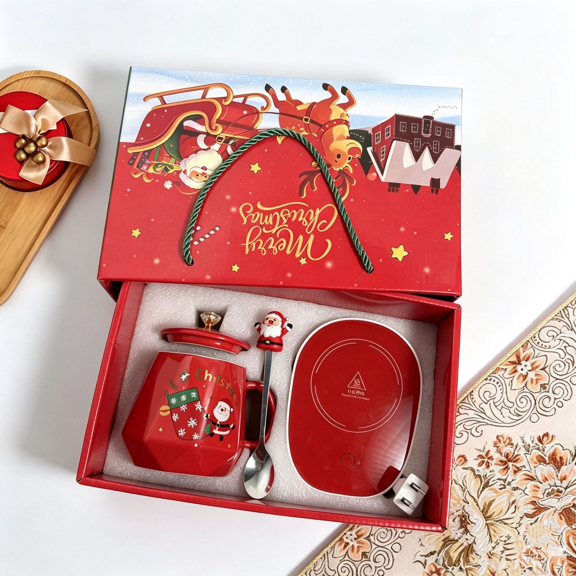Constant temperature red Christmas cup