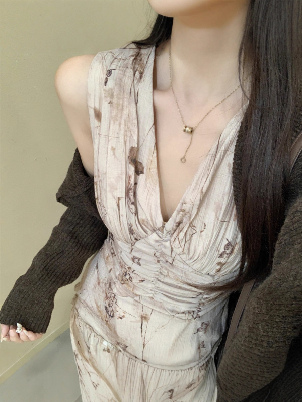 大码女装法式蝴蝶印花V领碎花连衣裙蝙蝠袖慵懒针织外套|undefined