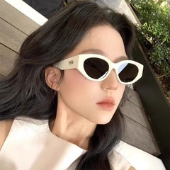 新款猫眼白色墨镜女款潮方圆脸遮颧骨显脸小夏季遮阳太阳眼镜