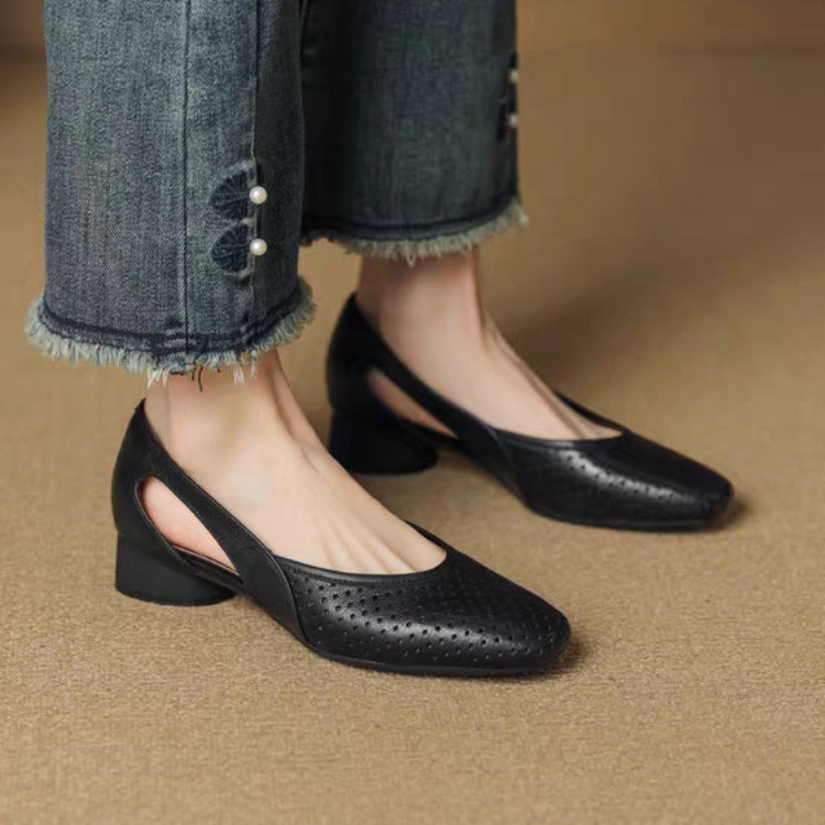 French-Style Soft Leather Cut-Out Sandals for Women 2026, Square-Toed Hollow-Out Retro Shallow Breathable Mary Jane Shoes French-Style Soft Leather Cut-Out Sandals for Women 2026, Square-Toed Hollow-Out Retro Shallow Breathable Mary Jane Shoes