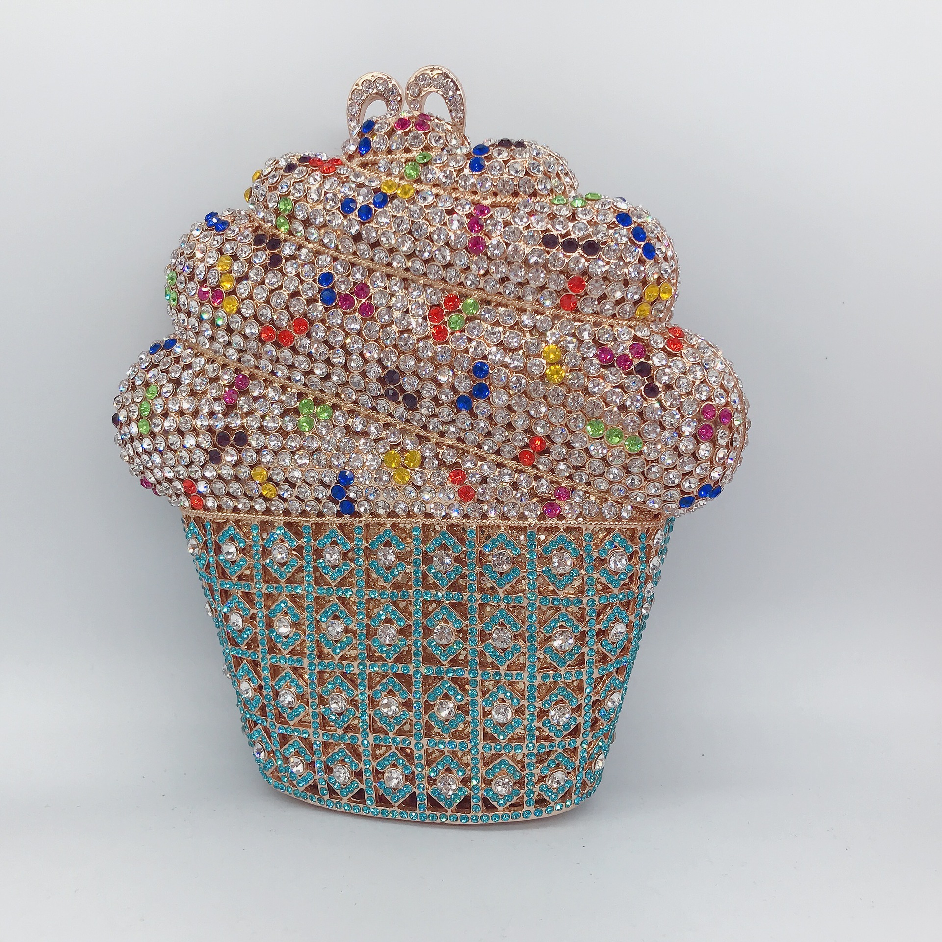 helados transfronterizos llenos de diamantes bolsas de banquete de cristal metal vacío bolsas de mano caja dura bolsas de maquillaje de mujer