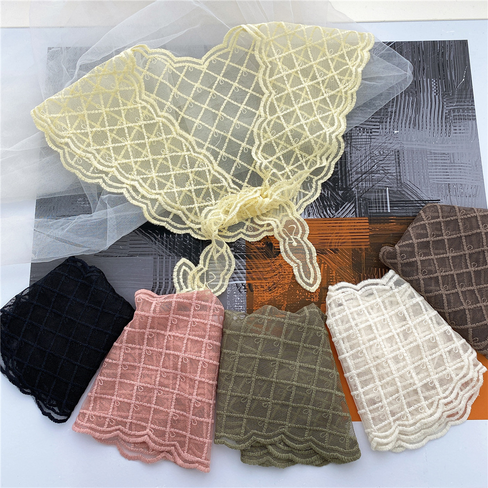 20g Weight Silk Scarf Classification Travel Occasion Lace Material Lattice Pattern Unisex Gender Sweet Style White, Green, Yellow, Black Color Retro Lattice Lace Triangle Small Silk Scarf 3