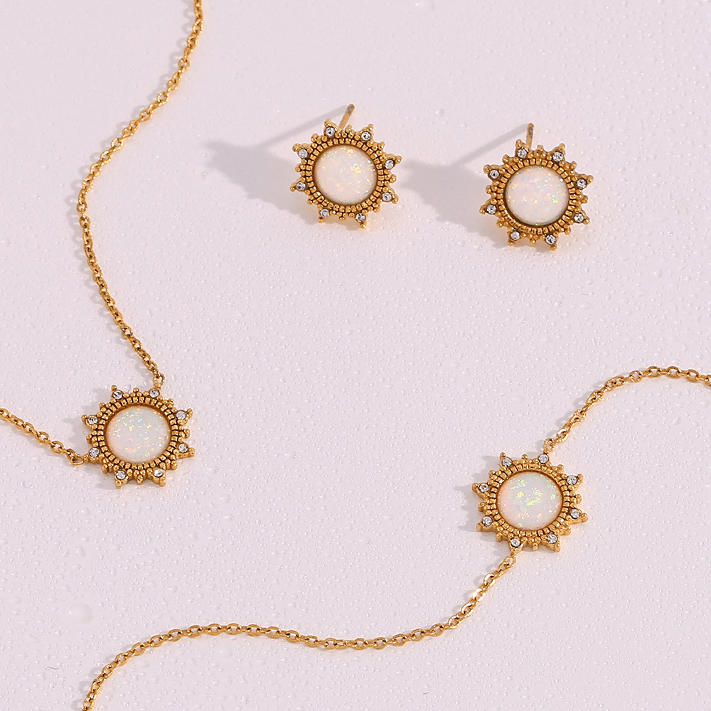 Stainless Steel Sun Pendant Jewelry Sets