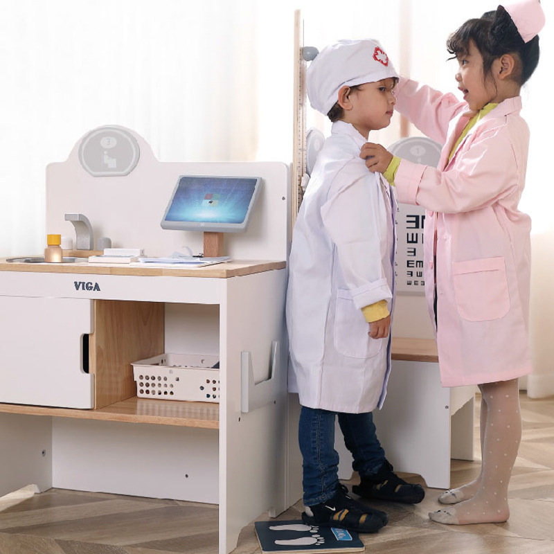 Children's Medical Toy Center Kindergarten Role-Playing Medical Center Boys and Girls Role-Playing Game Viga