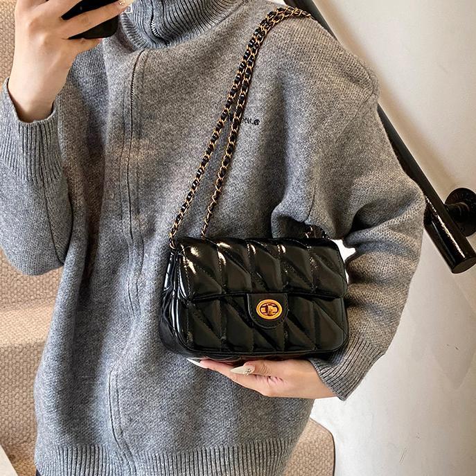 Retro alta sensación de cera de aceite bolso de cuadrado de piel 2024 otoño y invierno nuevo estilo universal pequeño Zhongling cadena bolso de hombro axilar