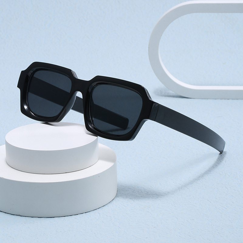 Cross-border European and American fashion Net red sunglasses personalized straight leg stitching contrast color sunglasses women's colorful ocean glasses Cross-border European and American fashion Net red sunglasses personalized straight leg stitching contrast color sunglasses women's colorful ocean glasses