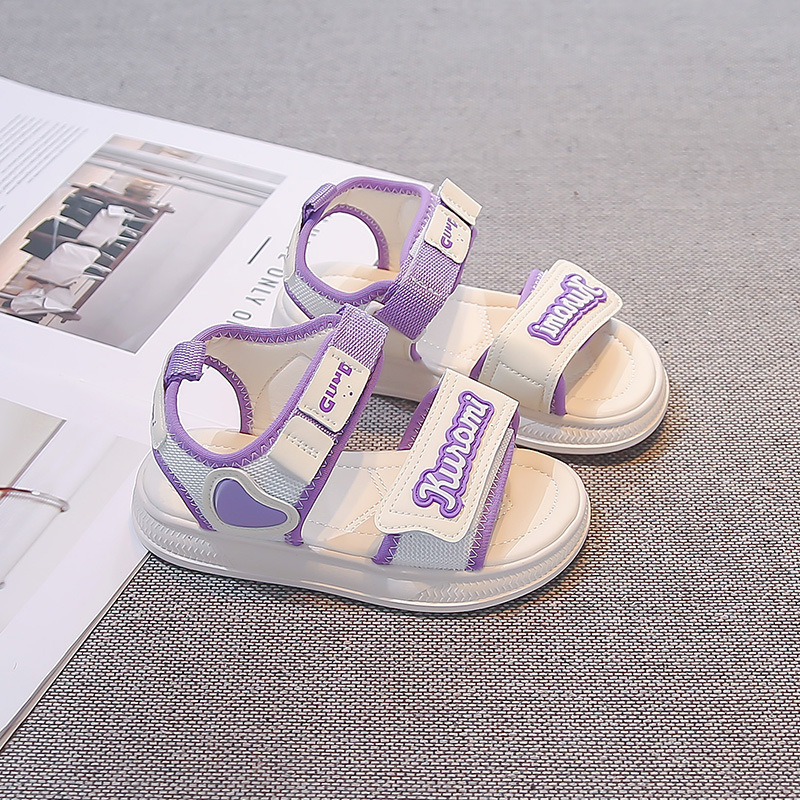 Sandálias para niñas 2026 verano nuevo estilo de moda infantil zapatos de playa variados niños grandes huecos zapatos de princesa de dedo abierto image 4