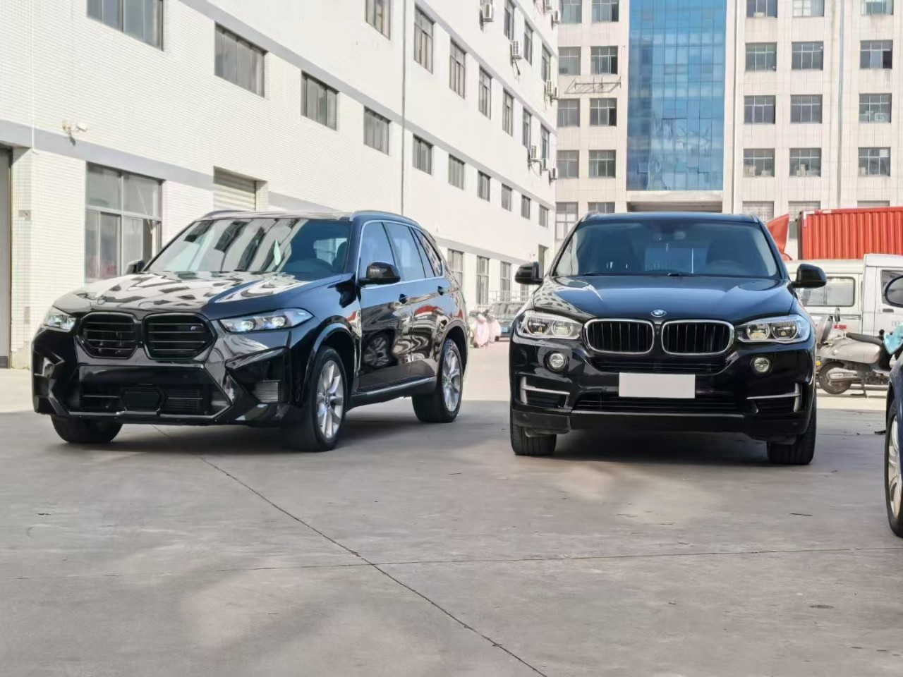 Suitable for Bmw X5 F15 Modification and Upgrade to 24-Model Bmw X5M-Tech X5M Body Kit, Front and Rear Bumpers