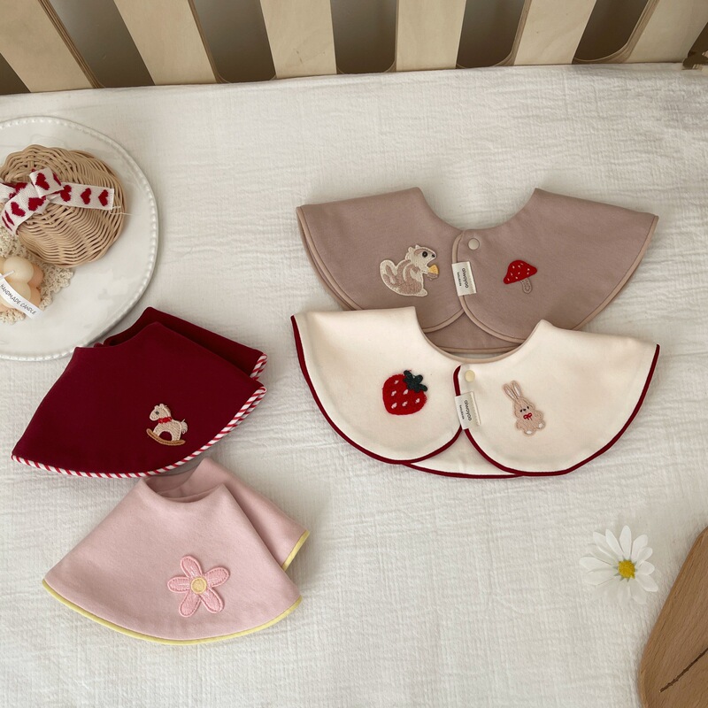 A-Class Saliva Towel Bibs, Korean Style, Large Waterproof A-Class Pure Cotton Bibs for Boys and Girls, Suitable for New Year and Autumn/Winter