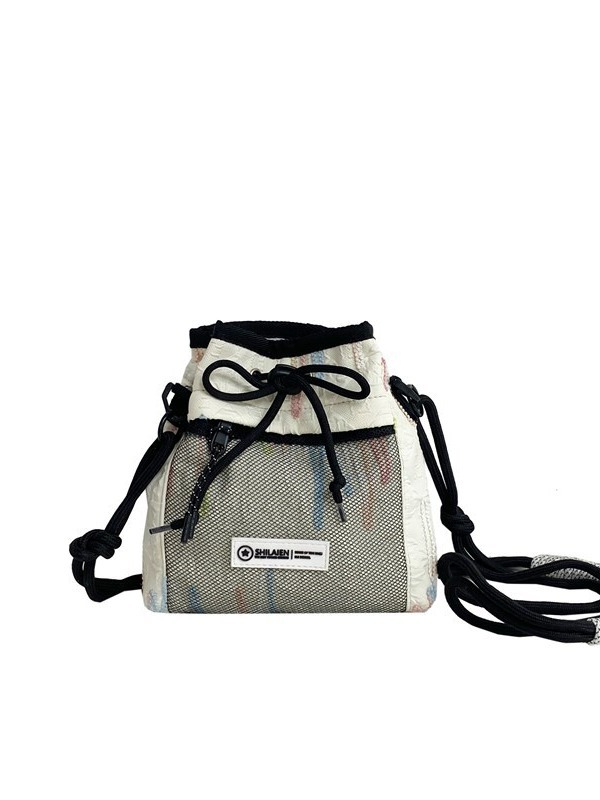 One-shoulder bag for leisure, drawstring, Korean style