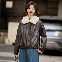 海宁真皮皮毛一体外套女2025冬装高端绵羊皮宽松大码百搭加绒夹克