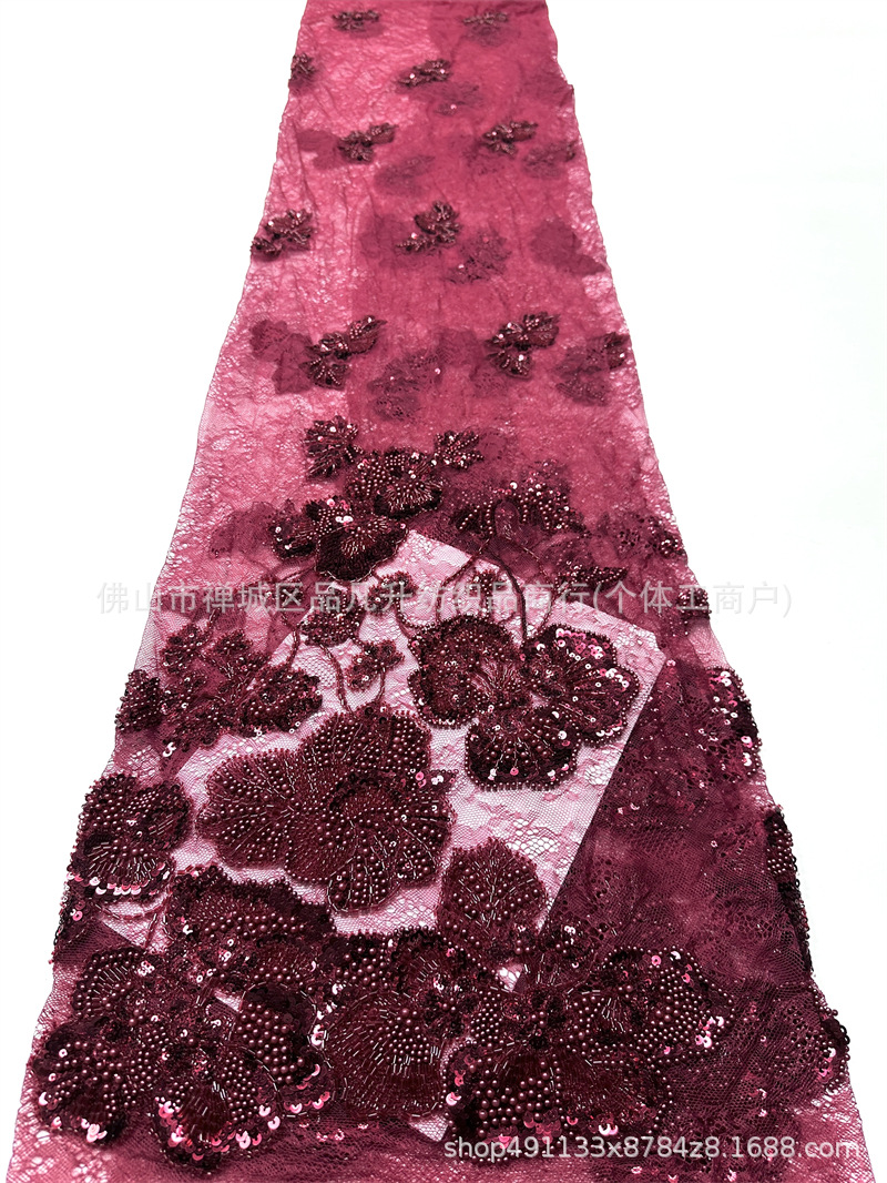 Fábrica directa tela bordada de encaje flor tridimensional tubo bordado vestido de boda vestido de moda tela de vestido