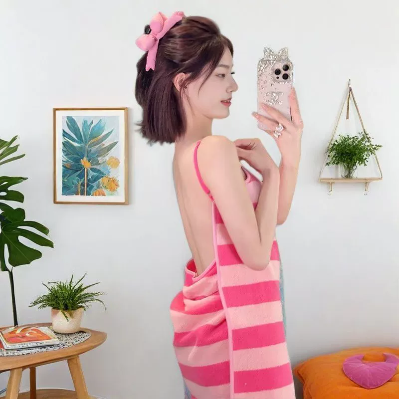 Cute brand bath towel, high quality pijama, lifting effect, backless