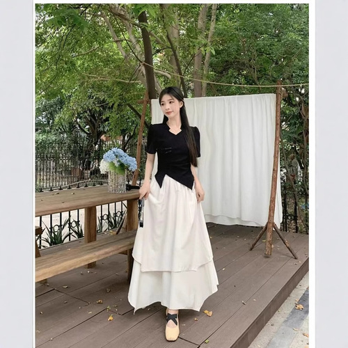 Modifications, please check the actual size before ordering. French light luxury, small fresh princess set, slimming and concealing.