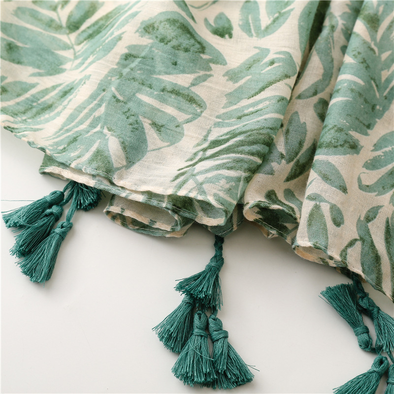 Women's Vacation Leaf Voile Silk Scarves display picture 10