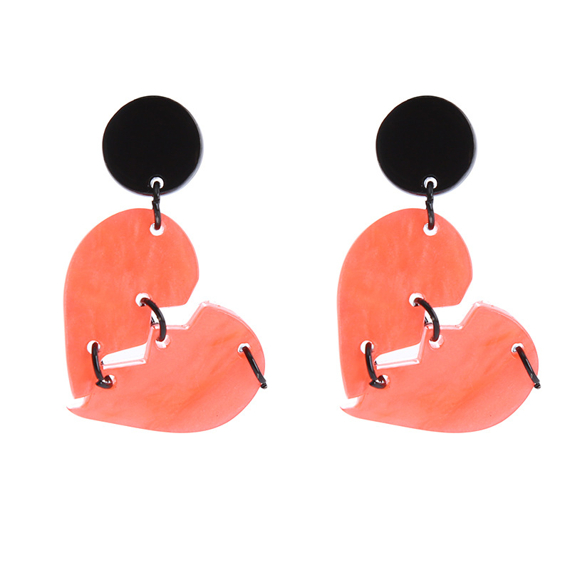 Moda Letra Forma De Corazón Arílico Barniz De Estufa Mujeres Pendientes De Gota 1 Par display picture 11