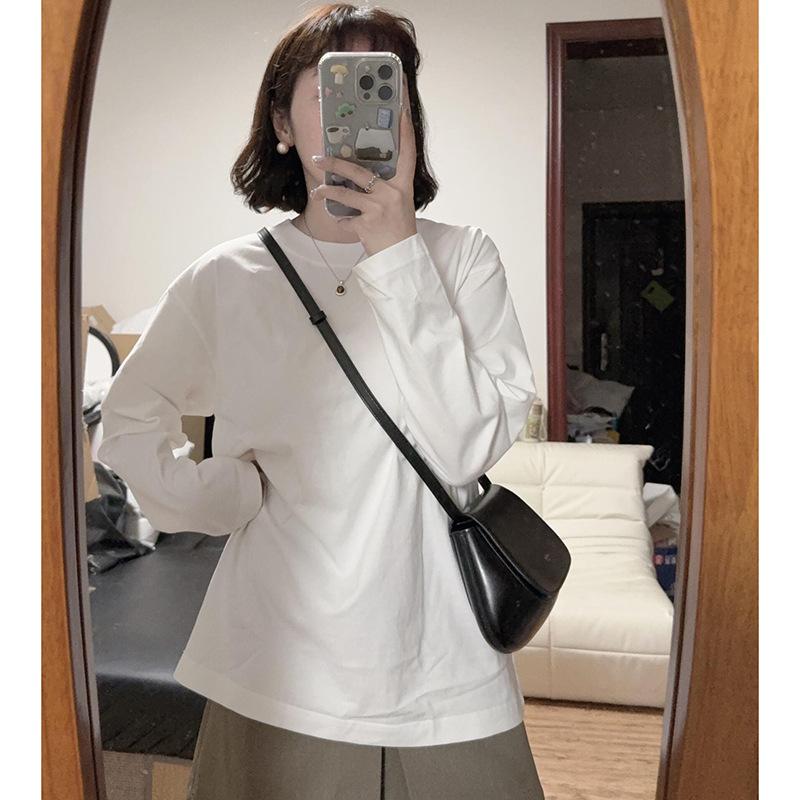 하얀색