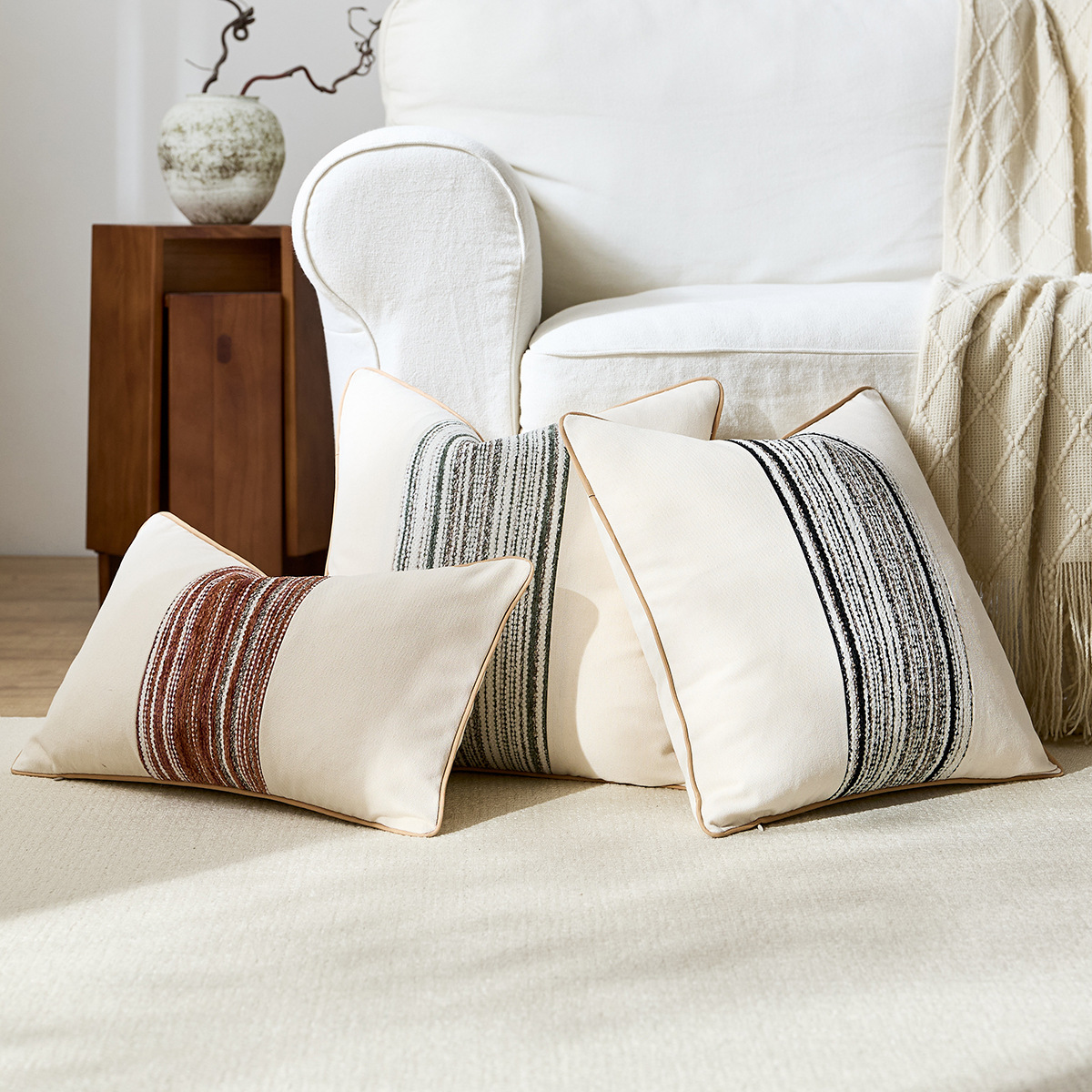 Cojín Decorativo para Sofá de Felpilla para Dormitorio y Sala de Estar image 1