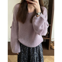 優しいスタイルの初春の新しいスタイルの女性用のゆったりとした柔らかくワックスのような薄いニットセーターと伸縮性ウエストの花柄スカートの完全なセット