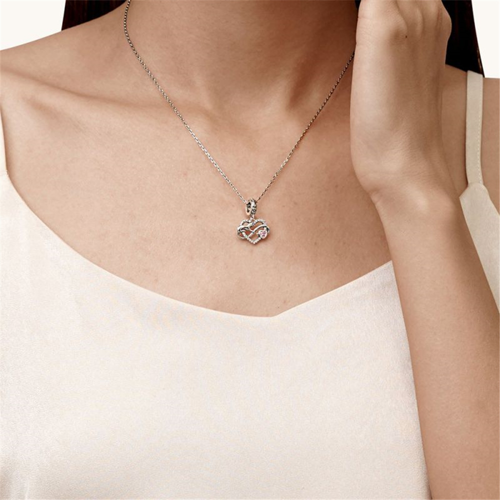 Colar com pingente de corpo de cobra cravejado de diamantes em formato de coração, mais vendido, animal feminino moderno e versátil_voghion.com