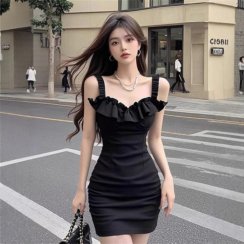 Strap and Ear Stitching Tight Hip Skirt Night Clothes Cautity Shoulder Strapless dress Women's Black Skirt