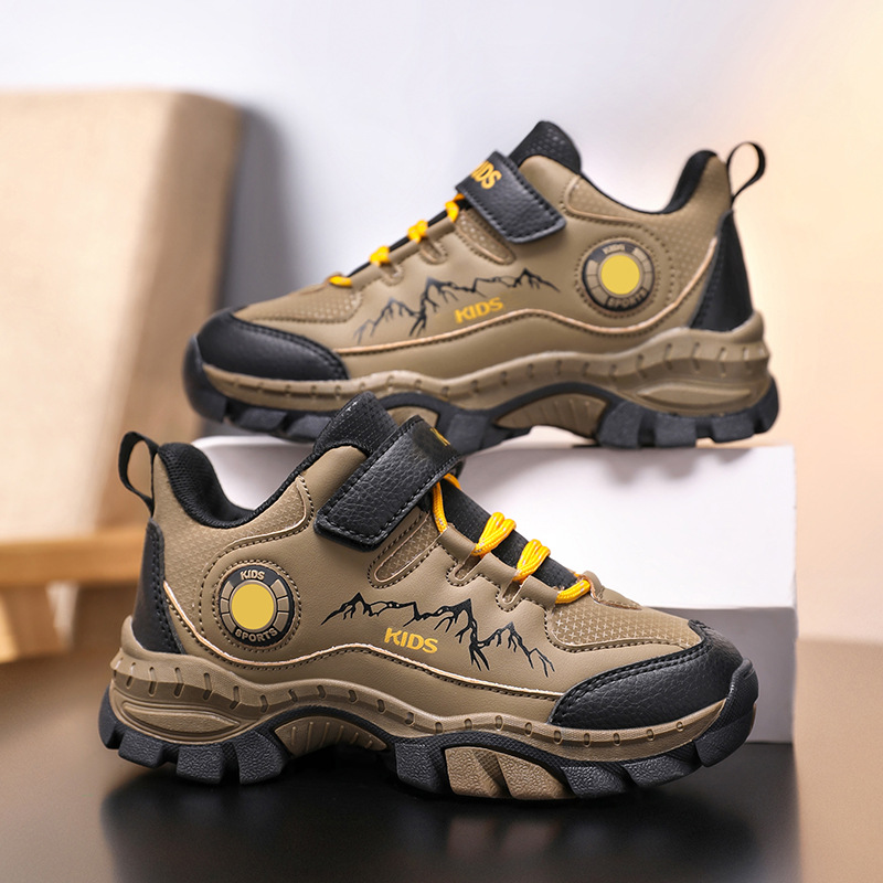 Autumn and Winter Kidsren's Sports Shoes, Boys' Thickeneded Warm Anti-Slip Student Shoes, Medium and Large Kidsren's Shoes, Outdoor Student Hiking Shoes