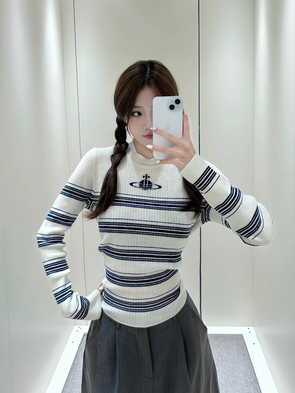 高品质~西太小土星条纹长袖圆领针织衫女新款简约百搭打底衫毛衣|undefined