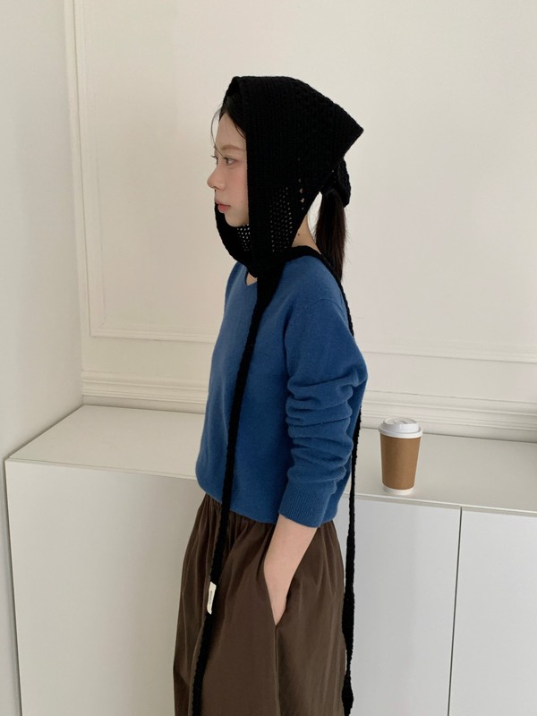 高级感全羊毛镂空三角巾秋冬时尚包头巾小众设计钩花针织外搭披肩|undefined
