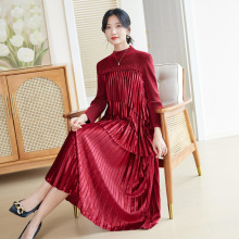 真丝绒连衣裙秋冬新款高端重工钉珠高贵气质妈妈红色喜庆婚宴礼服
