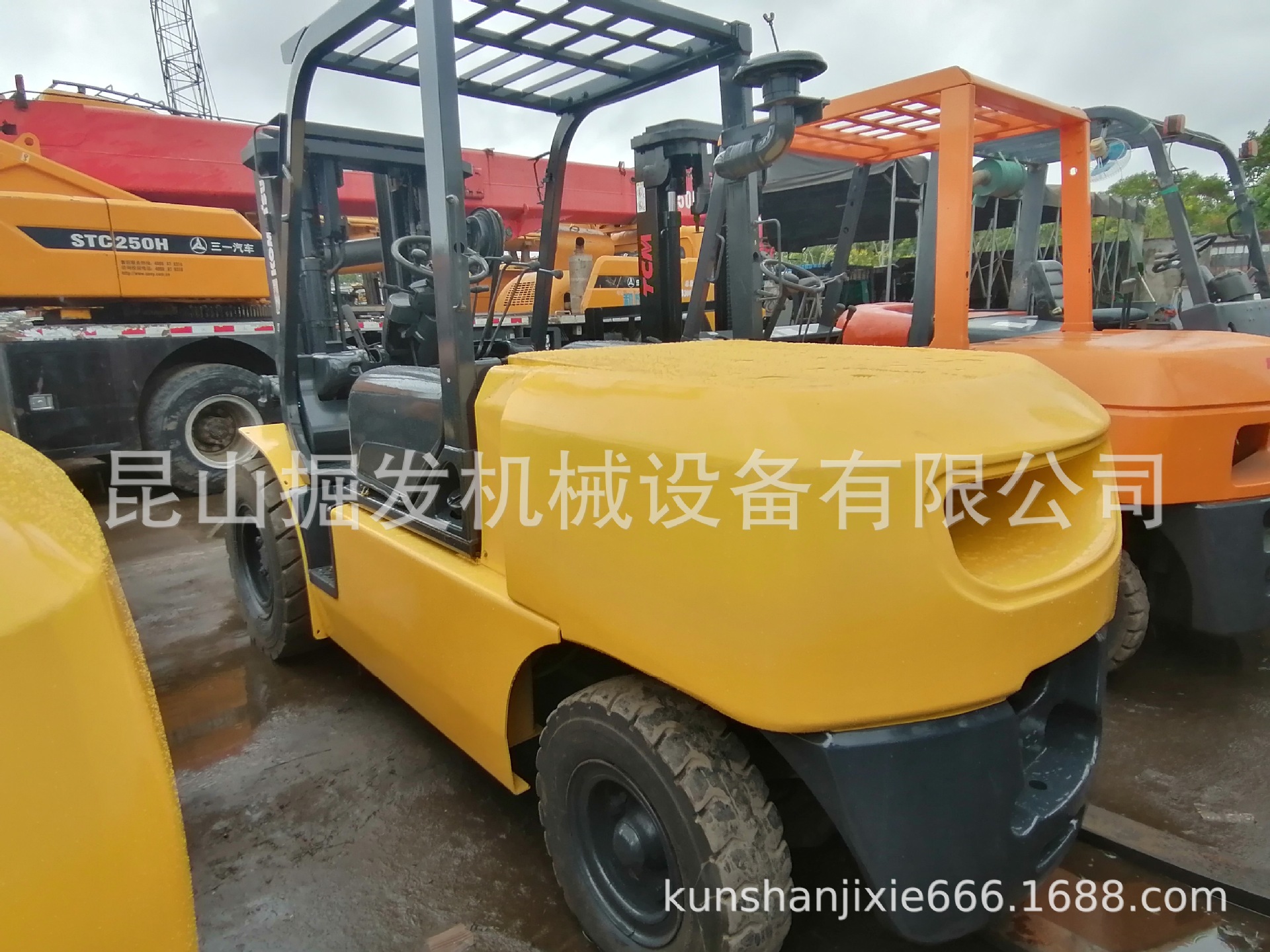 二手小松5吨叉车，集装箱叉车  komatsu50叉车