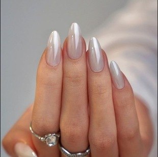 Temperament White Ice Transparent Wearing Magic Mirror UV Plated Water Light Nail Pieces Ins Fashion Fake Nail Patch Nails