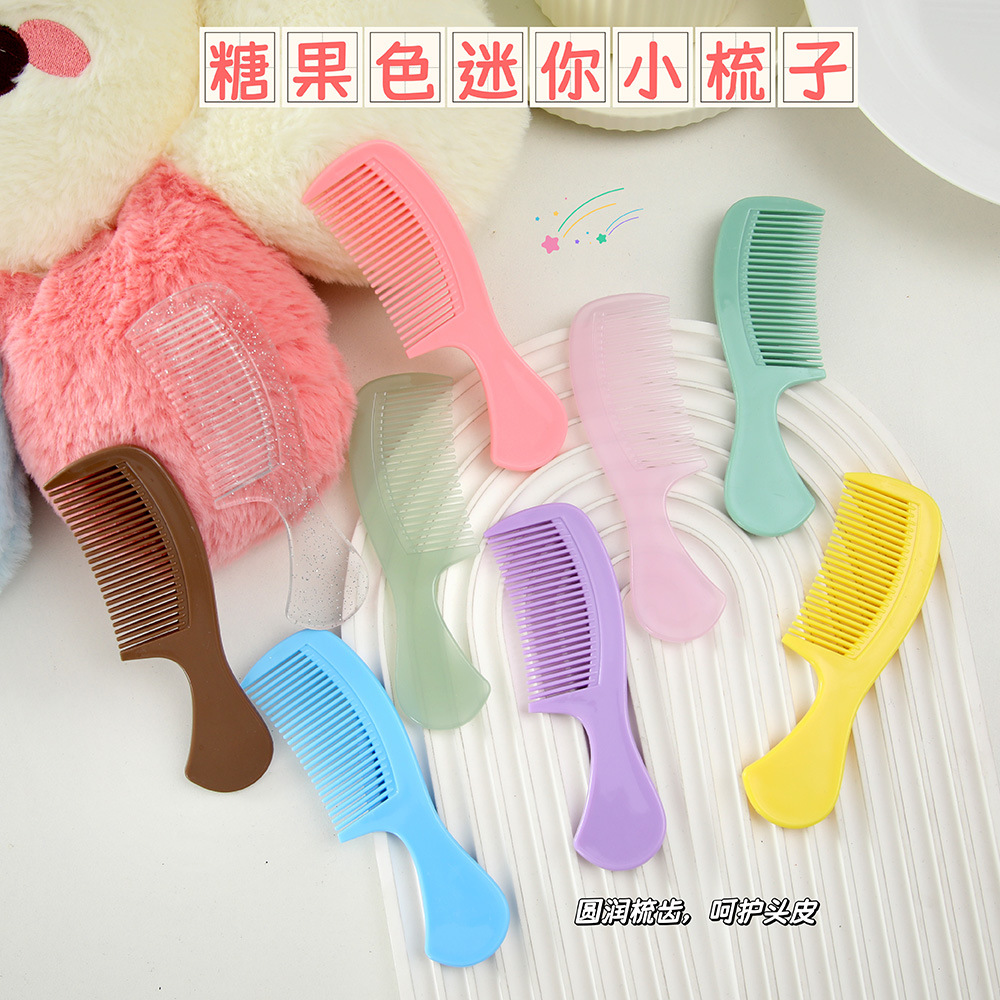 El color del caramelo mini peine portátil lindo plástico peine del pelo del hogar peine del pelo de las mujeres Pelo Largo peine del pelo recto