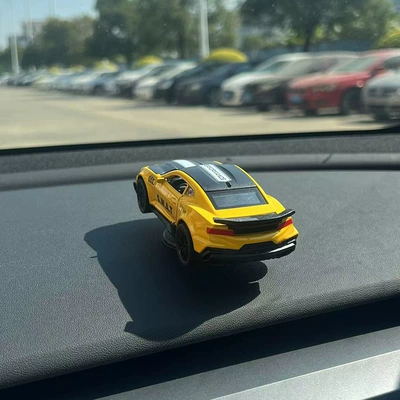 turning tail flick car – Car ornaments