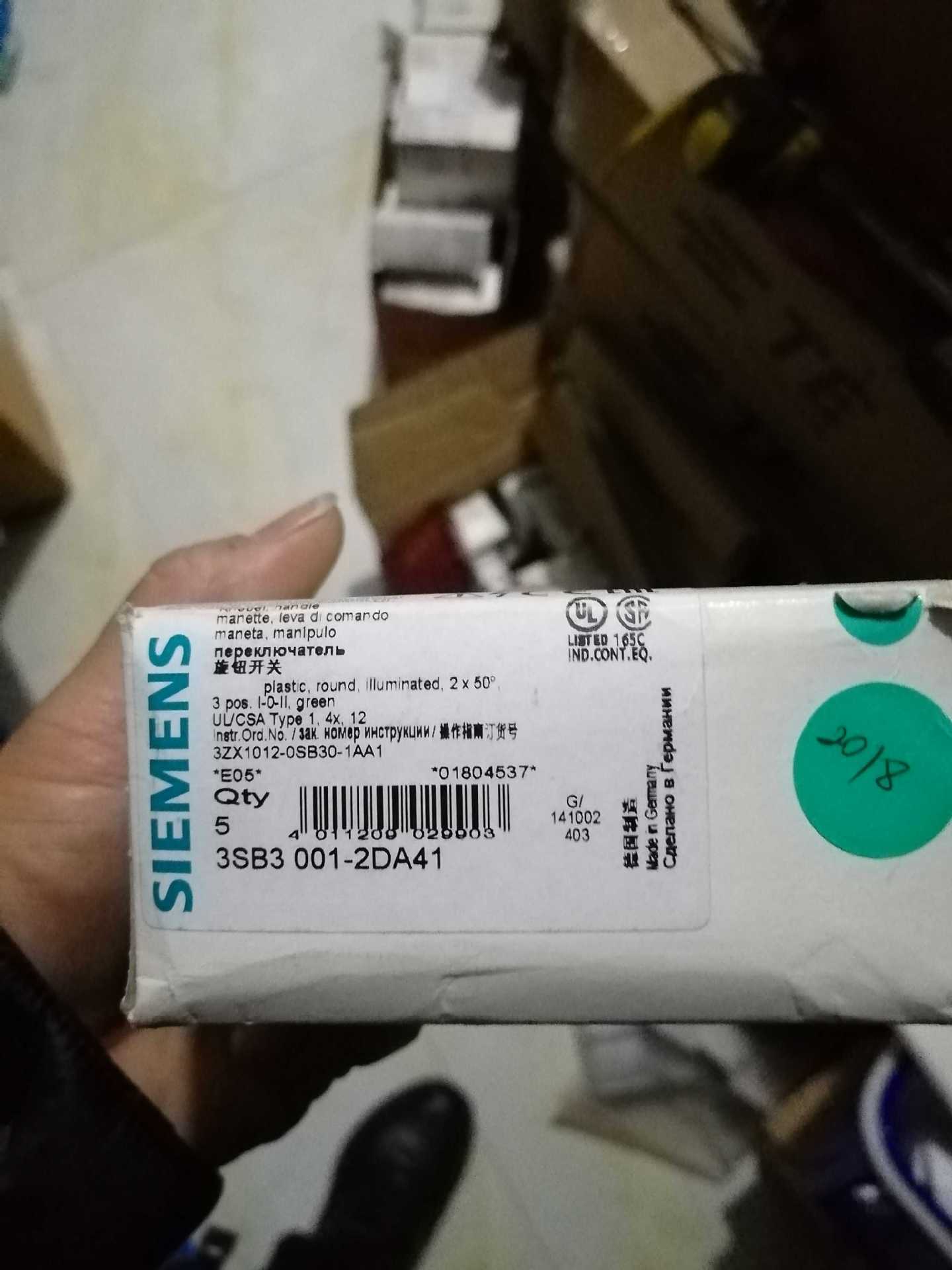 3SB3400-0D 3SB3400-1A