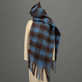 新款马海毛仿羊绒格子围巾女冬季高级感韩系百搭情侣保暖围脖披肩