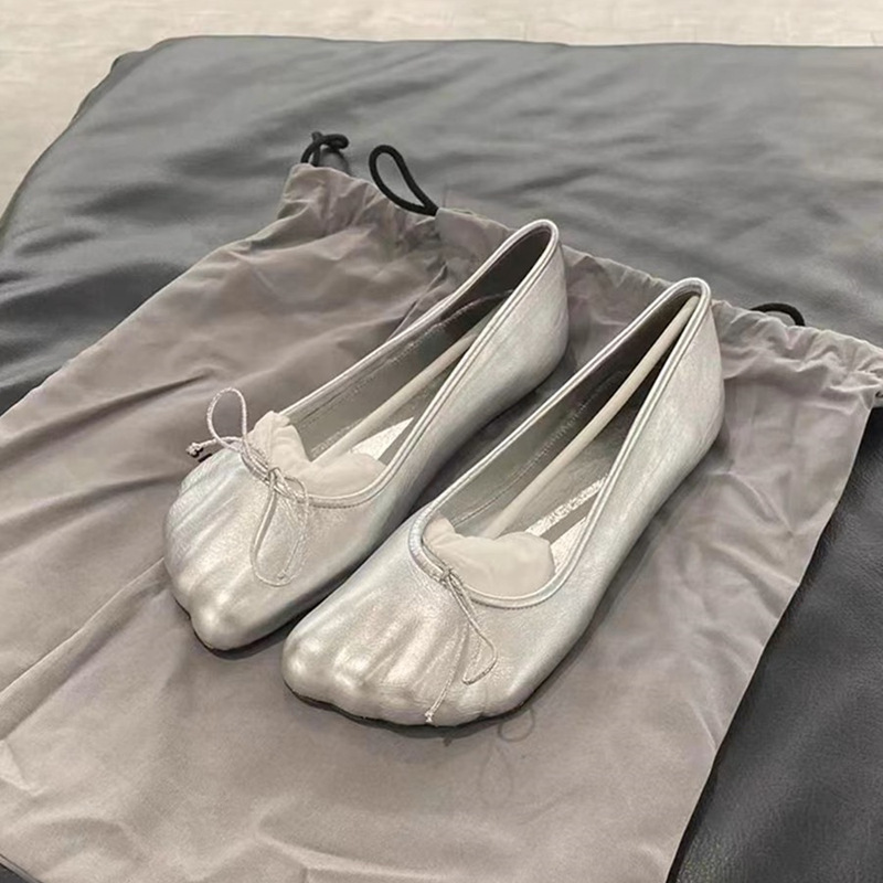 In-Stock Sheepskin Version~ Internet Celebrity Hot-Selling Niche Toe-Toe Shoes with Bowknot, Women's Flat Slip-On Lazy Shoes In-Stock Sheepskin Version~ Internet Celebrity Hot-Selling Niche Toe-Toe Shoes with Bowknot, Women's Flat Slip-On Lazy Shoes