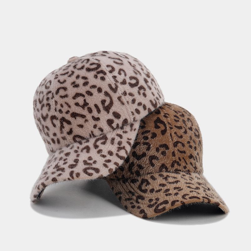 Daily, Party, Street Occasion Women's Elegant Basic Modern Style Leopard Curved Eaves Baseball Cap